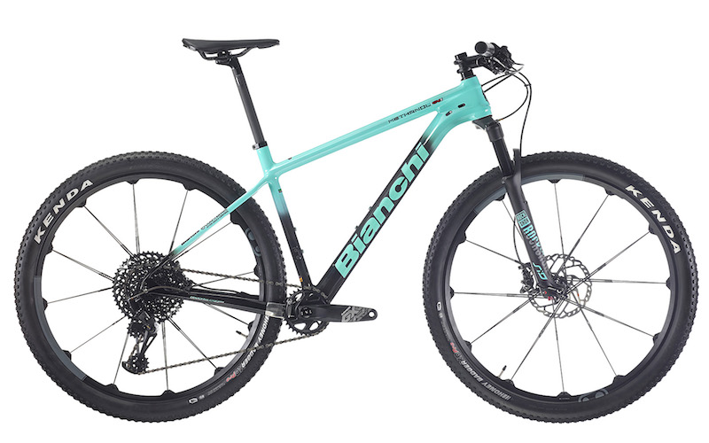 ビアンキ2019モデルにオルトレXR4、インフィニートCVのディスクモデル